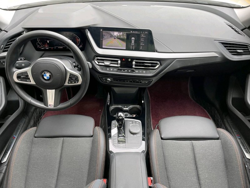 24年济宁宝马2系