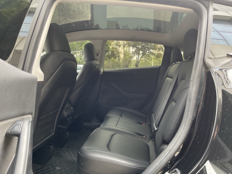 23年济宁特斯拉MODEL Y