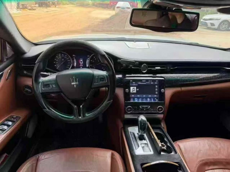 15年湛江玛莎拉蒂总裁