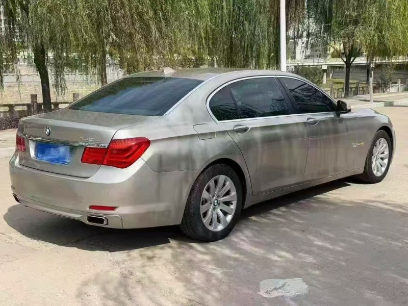 13年宝鸡宝马7系
