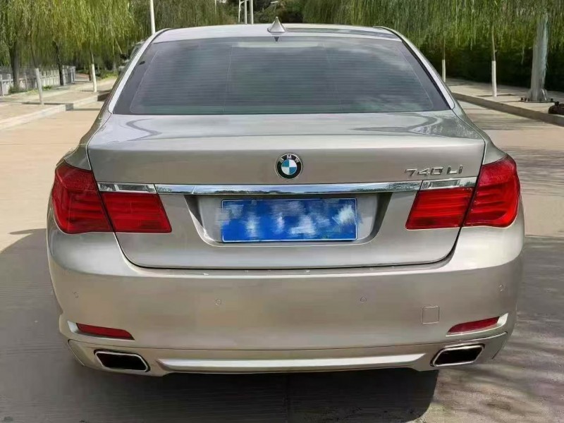 13年宝鸡宝马7系