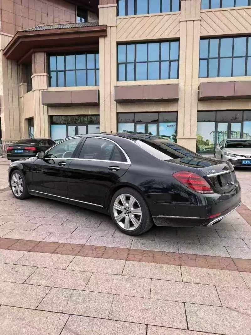 18年保定奔驰S