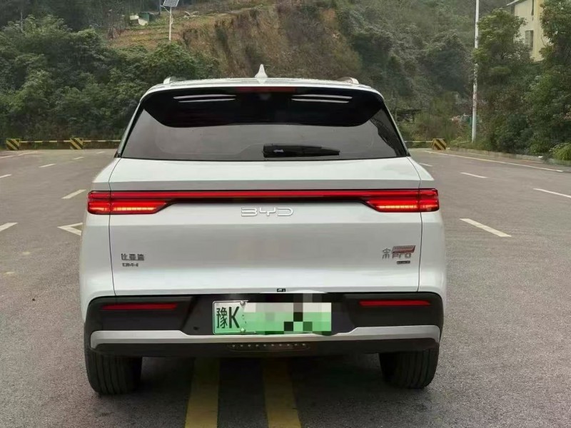 25年洛阳比亚迪宋