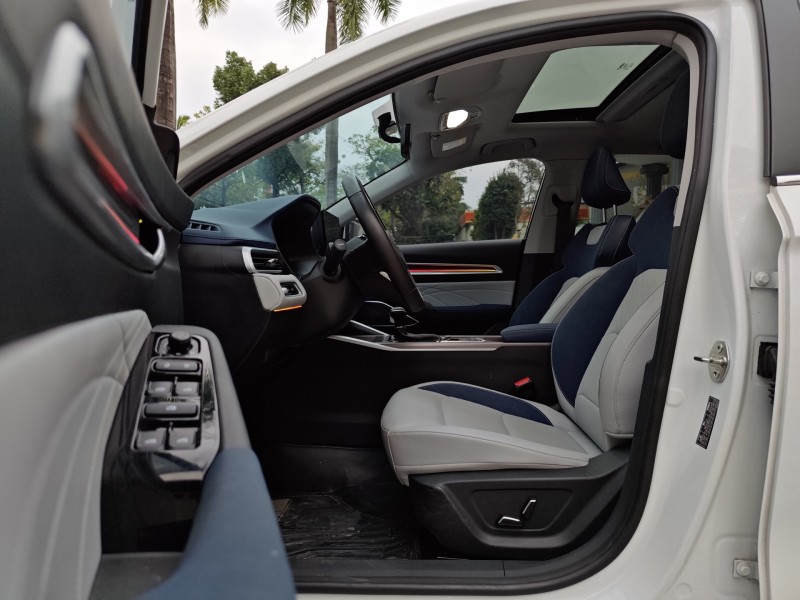 22年东莞市吉利帝豪