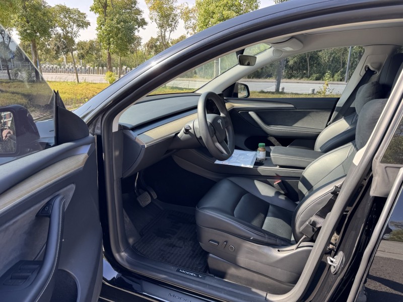 22年盐城特斯拉MODEL Y