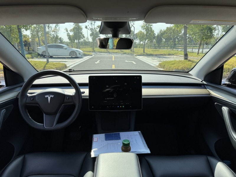 22年盐城特斯拉MODEL Y