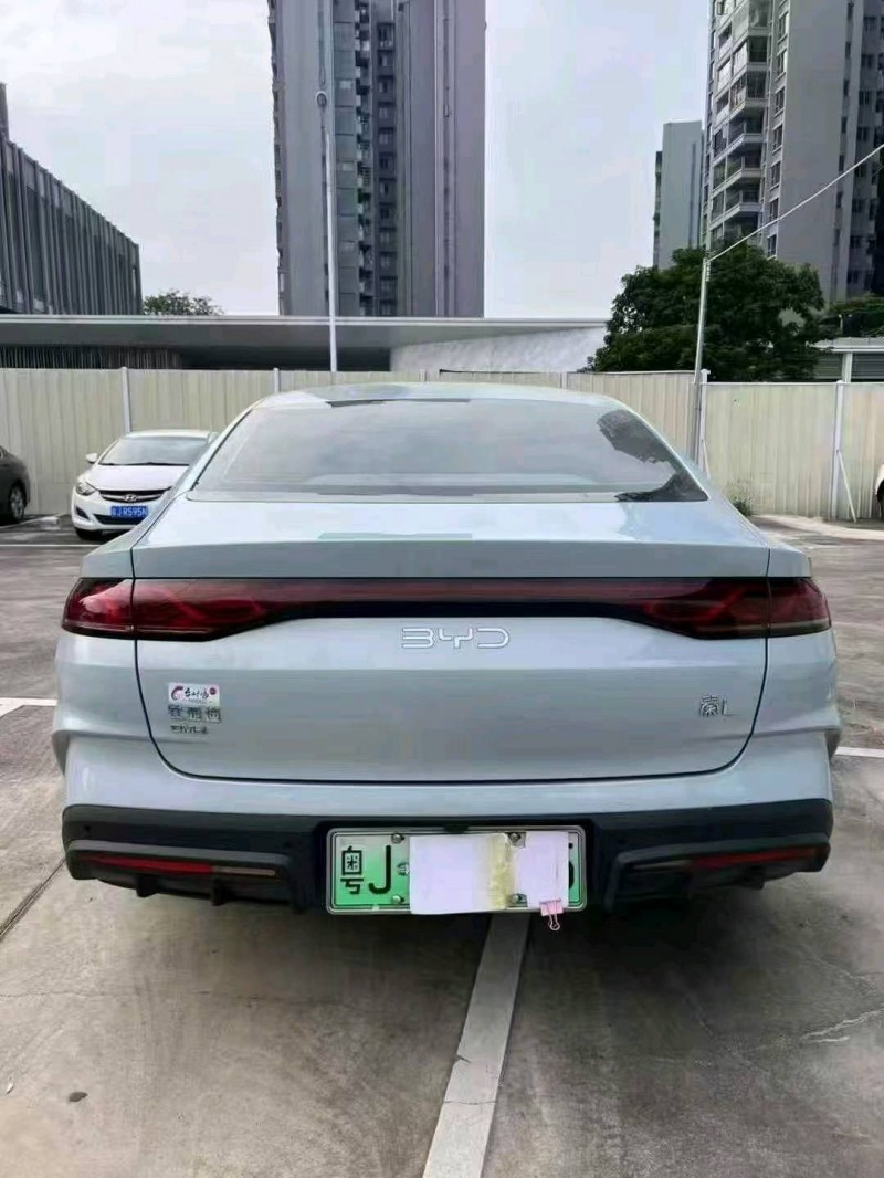 24年珠海比亚迪秦