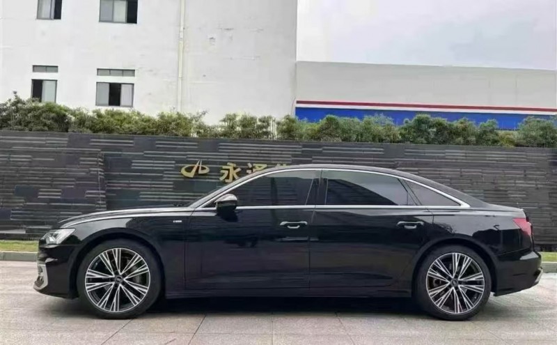 24年连云港奥迪A6L