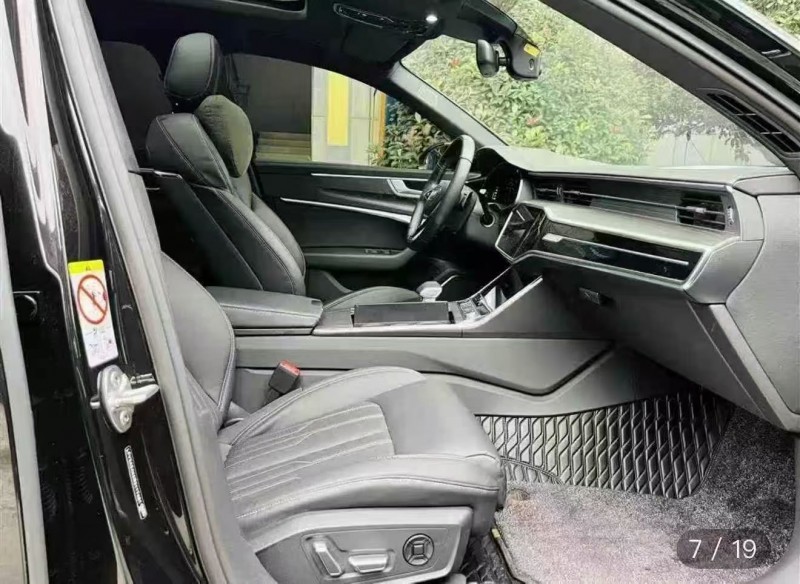 24年连云港奥迪A6L