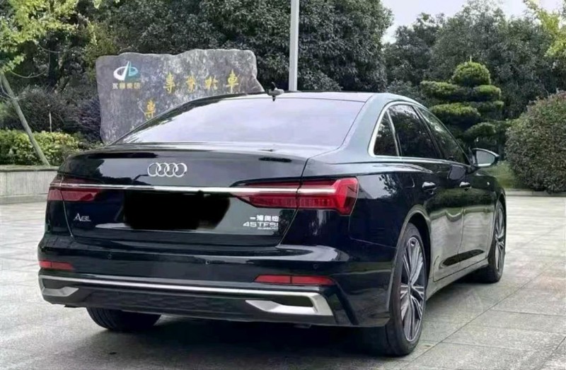 24年连云港奥迪A6L