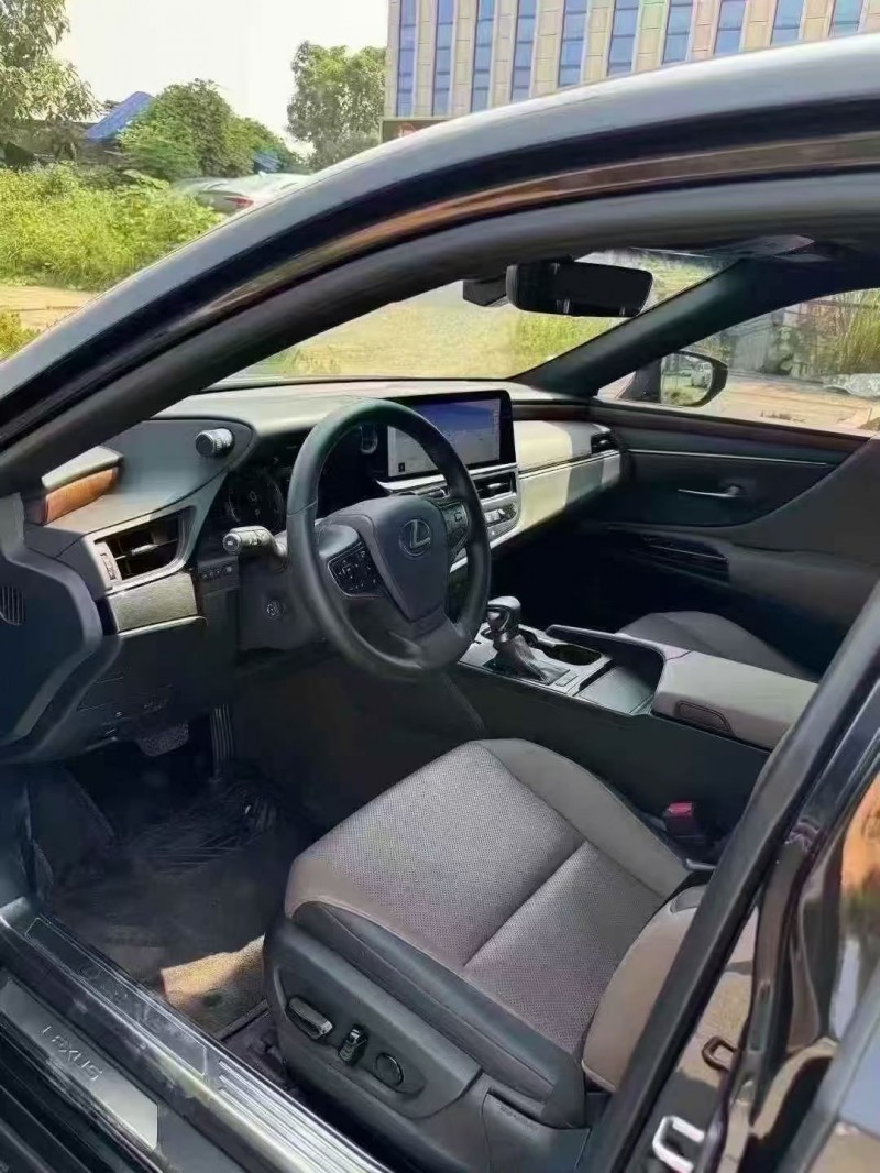 24年湘潭雷克萨斯ES