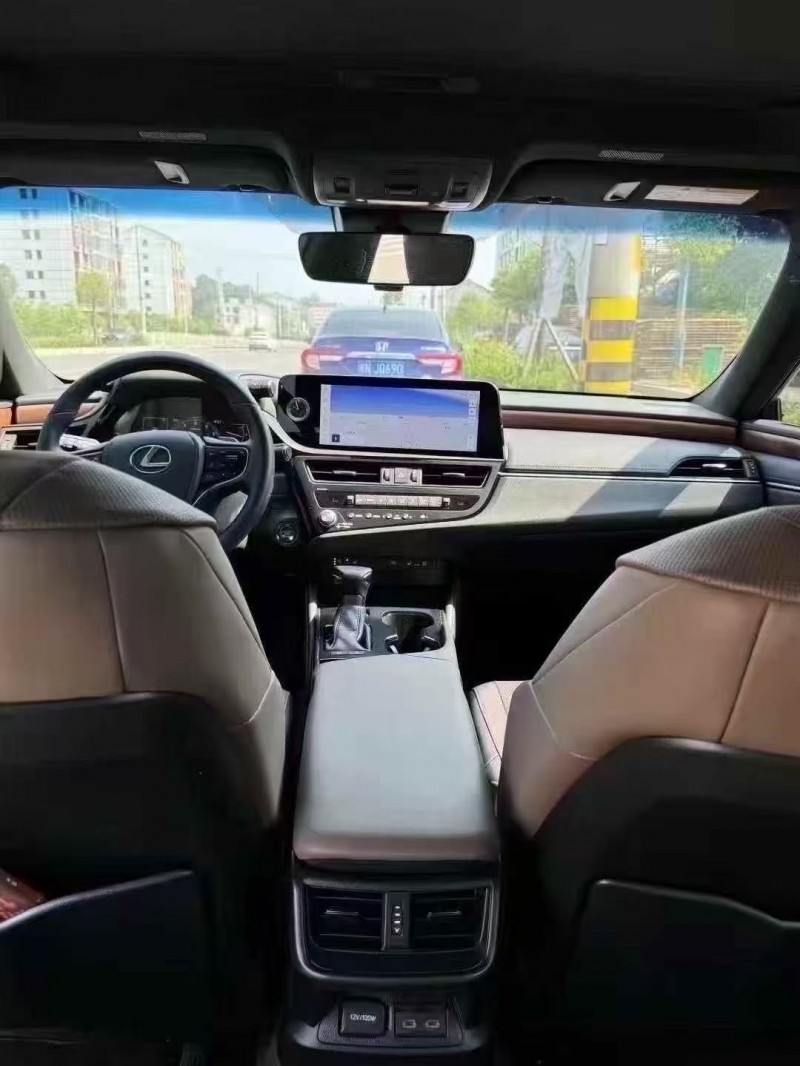 24年湘潭雷克萨斯ES