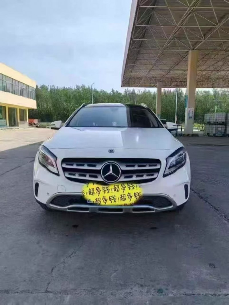 18年淄博奔驰GLA