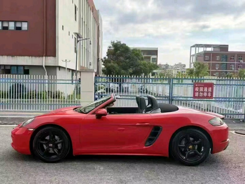 17年邢台保时捷718