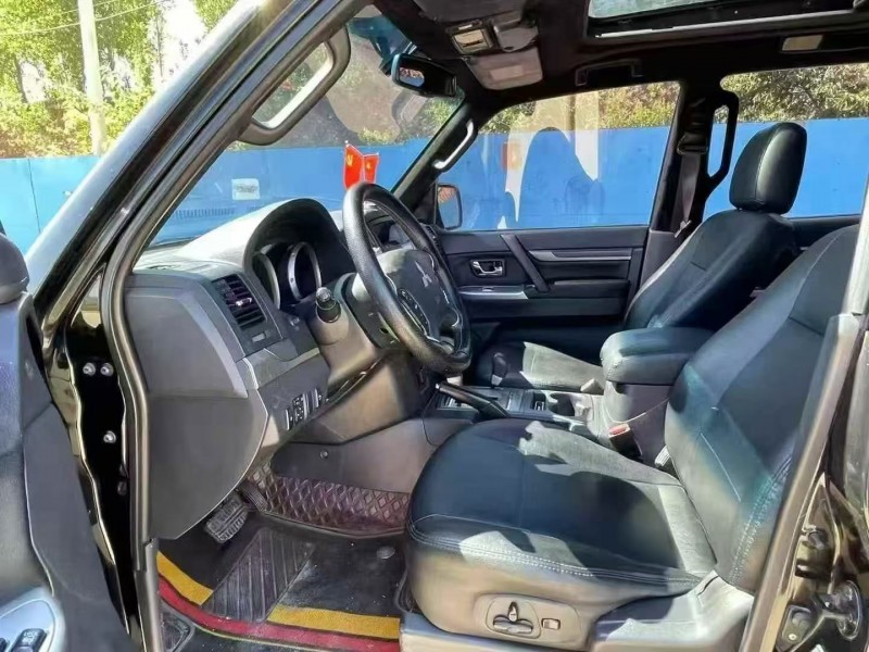 14年秦皇岛三菱帕杰罗