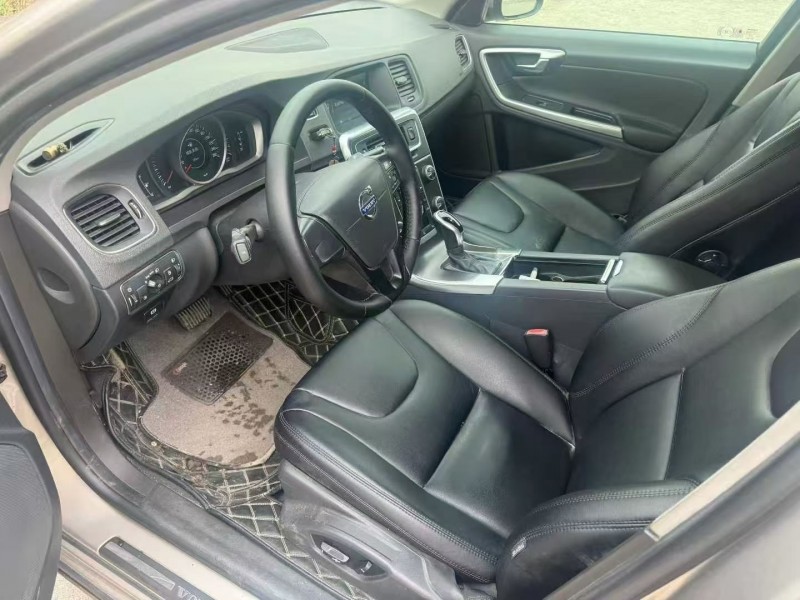 14年汕头沃尔沃S60L