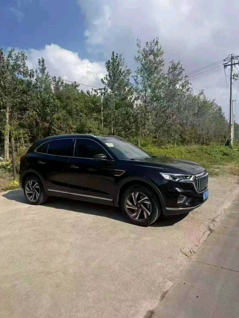 22年舟山红旗HS5