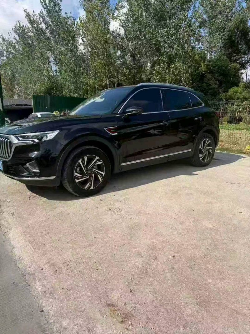 22年舟山红旗HS5