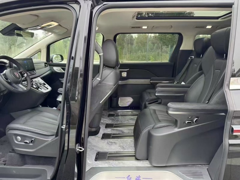 25年苏州红旗HQ9