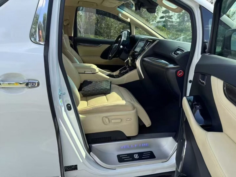 19年徐州丰田威尔法