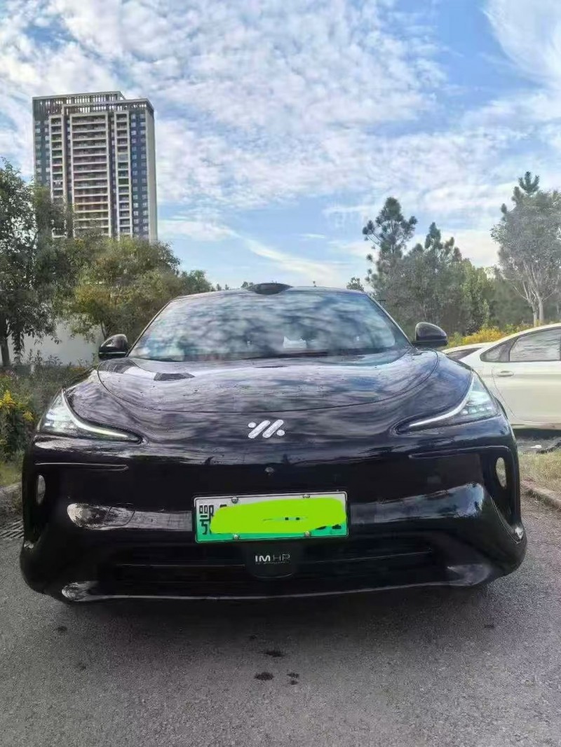 24年十堰智己LS6