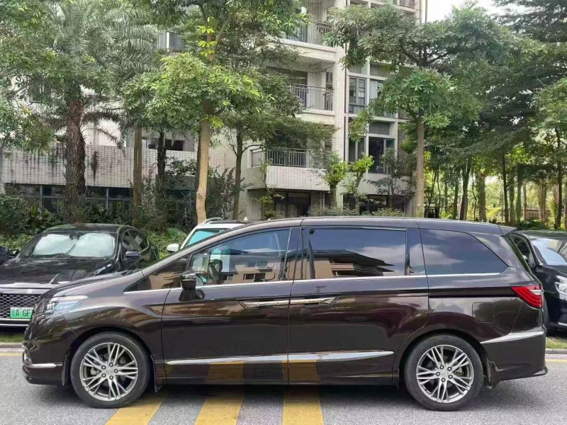 19年长沙本田艾力绅