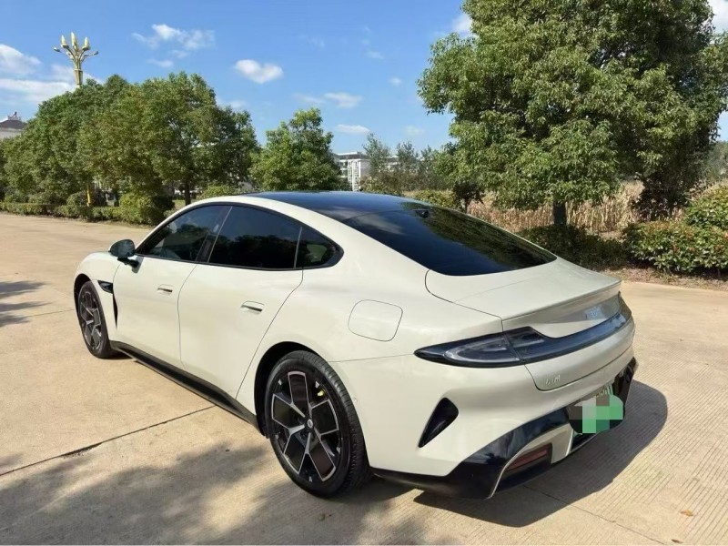 24年连云港小米SU7