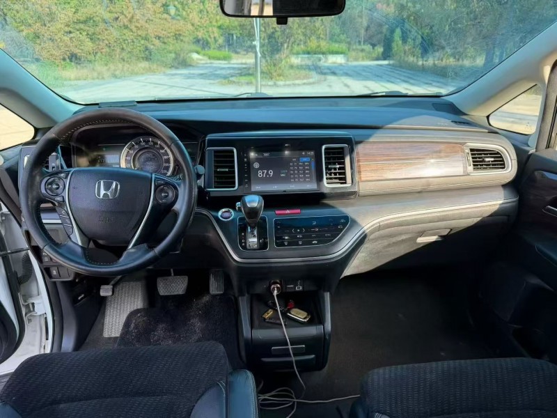 18年济宁本田艾力绅