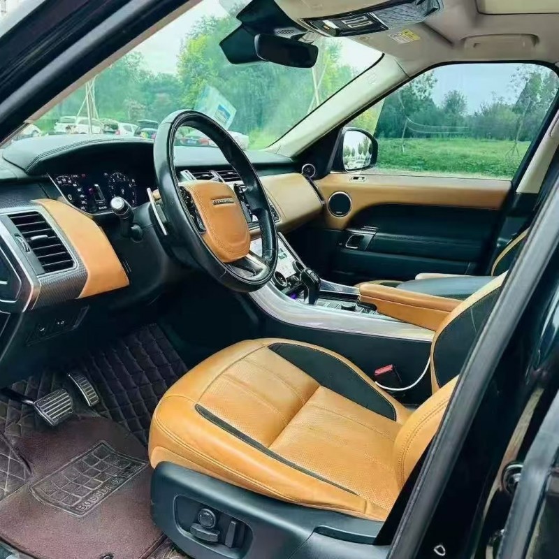 18年青岛路虎揽胜运动