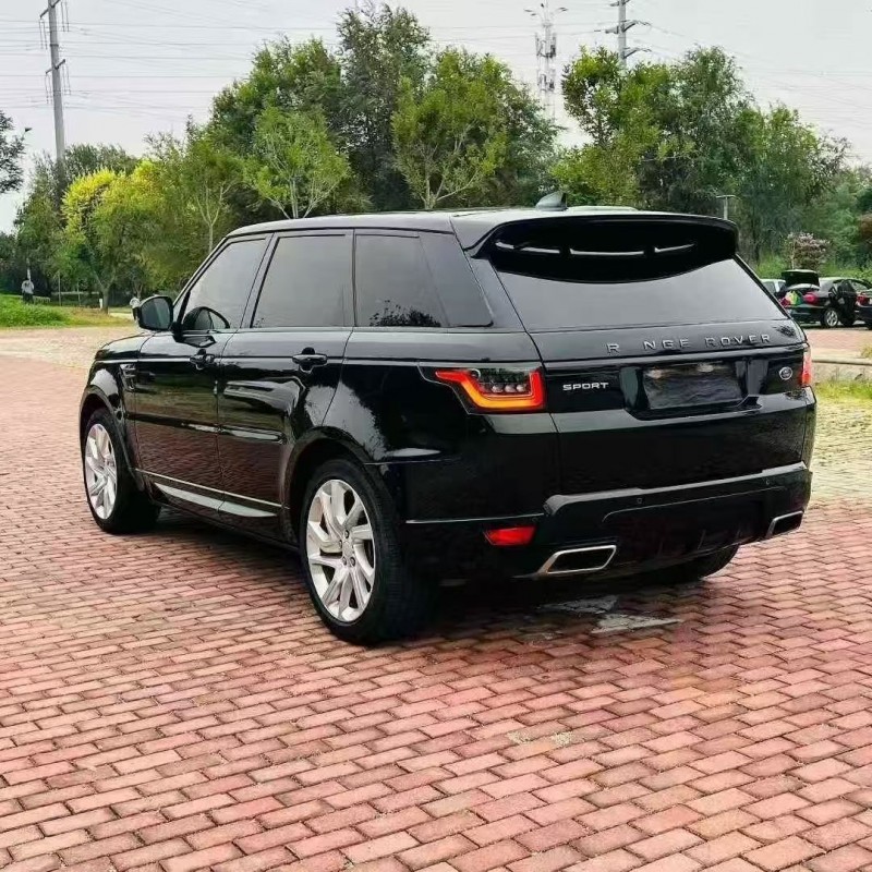 18年青岛路虎揽胜运动