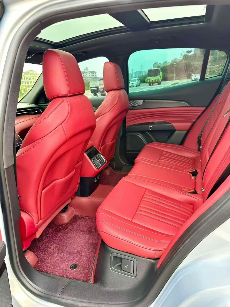 24年宜昌玛莎拉蒂Grecale格雷嘉