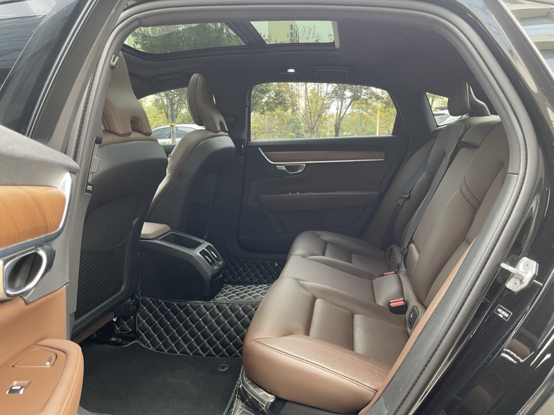 21年济宁沃尔沃S90