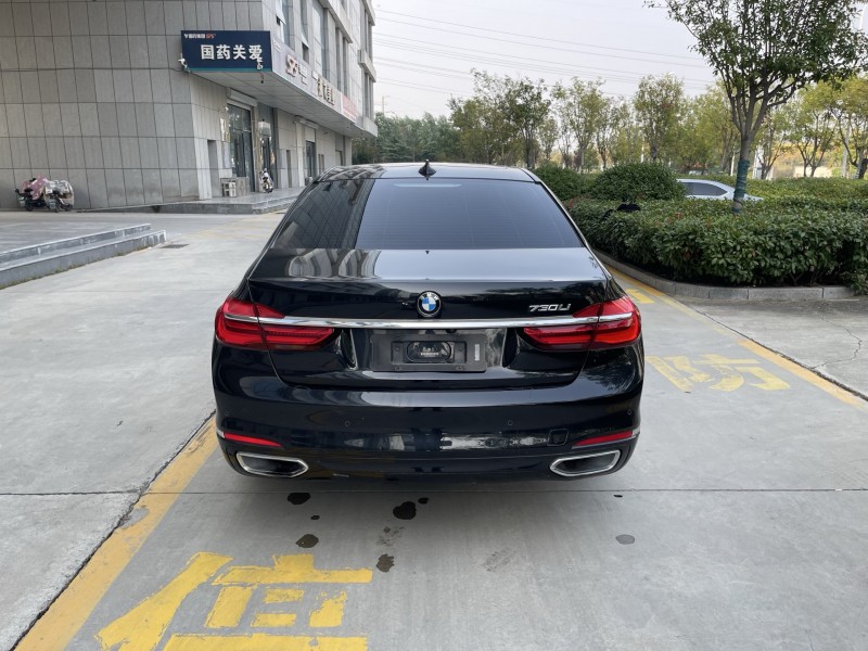 16年济宁宝马7系