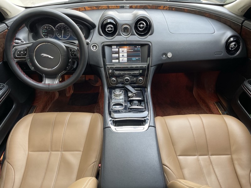 14年济宁捷豹XJL