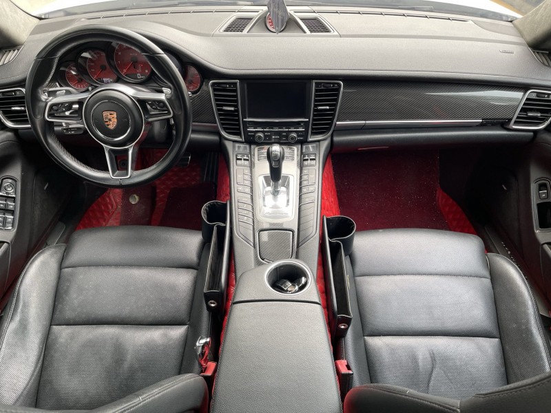 14年济宁保时捷帕拉梅拉