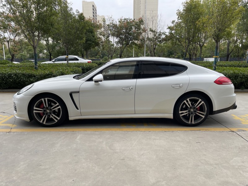 14年济宁保时捷帕拉梅拉