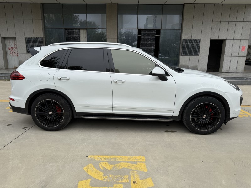 15年济宁保时捷卡宴