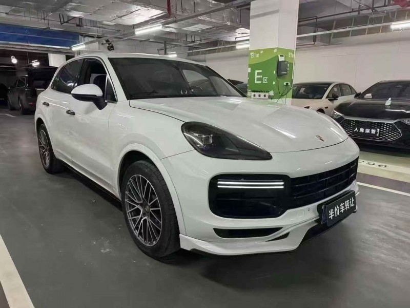 19年湘潭保时捷卡宴