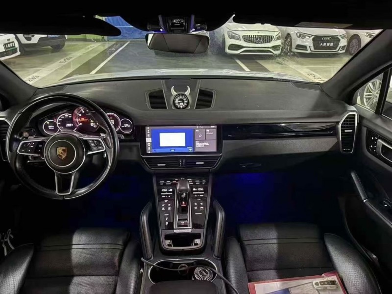 19年湘潭保时捷卡宴