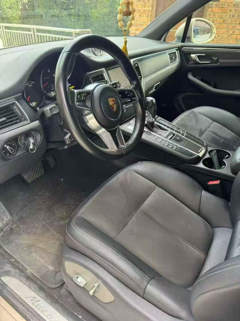 15年邵阳保时捷Macan