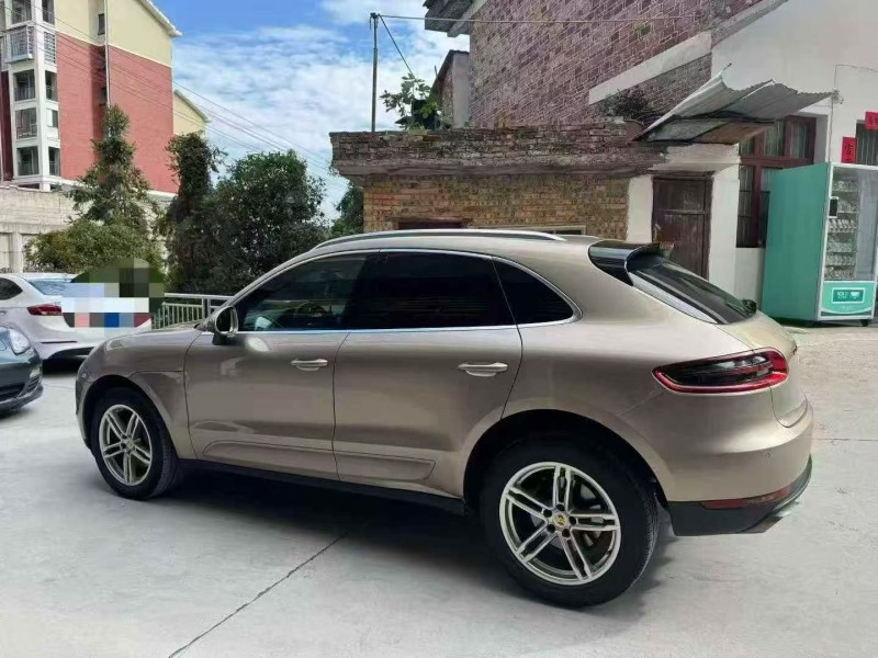 15年邵阳保时捷Macan
