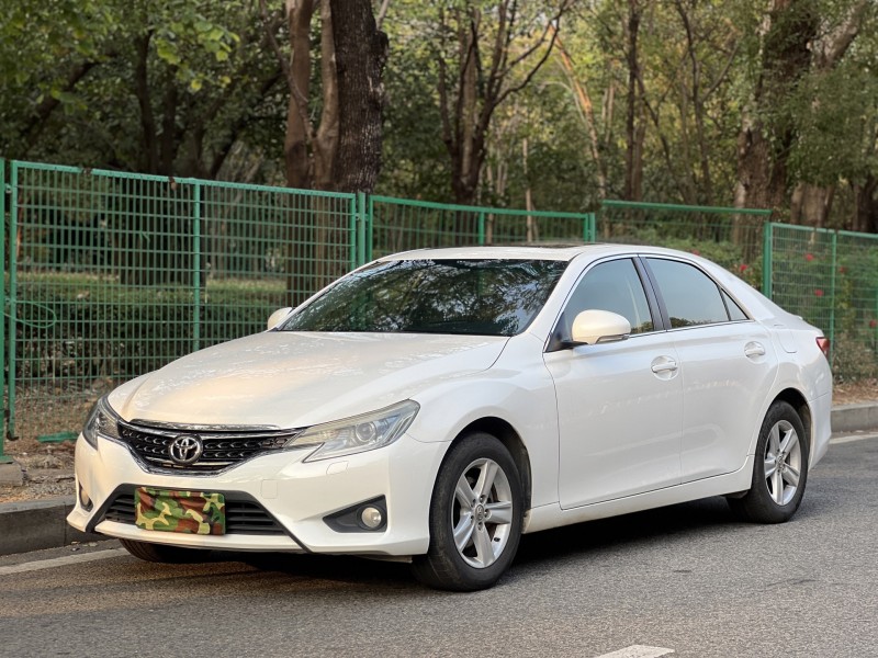 14年东莞市丰田锐志