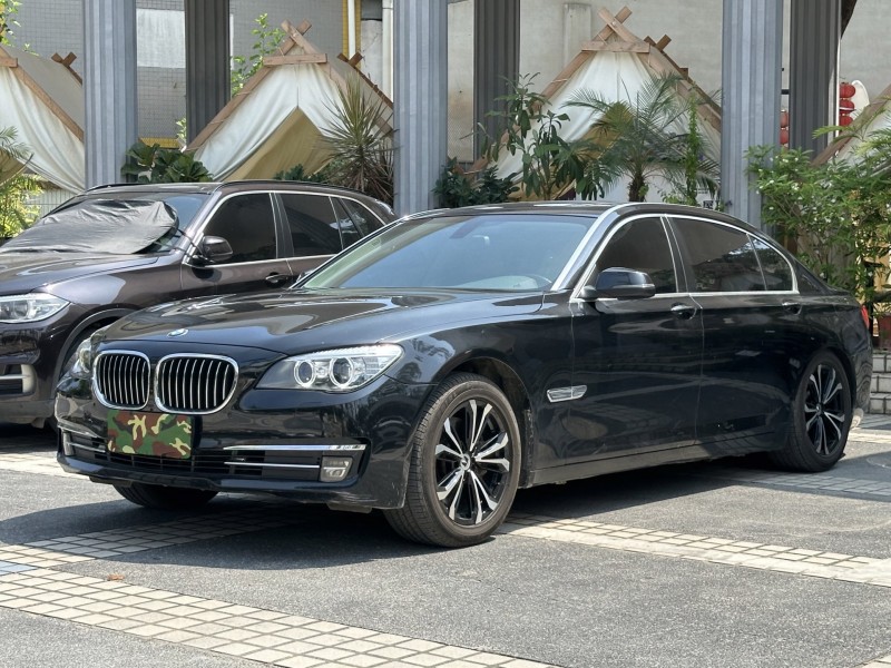 14年东莞市宝马7系