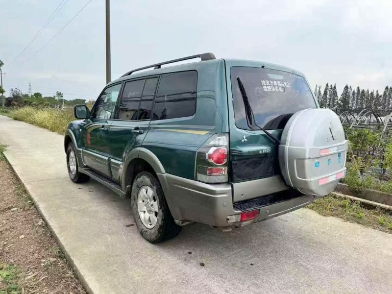 12年温州三菱帕杰罗