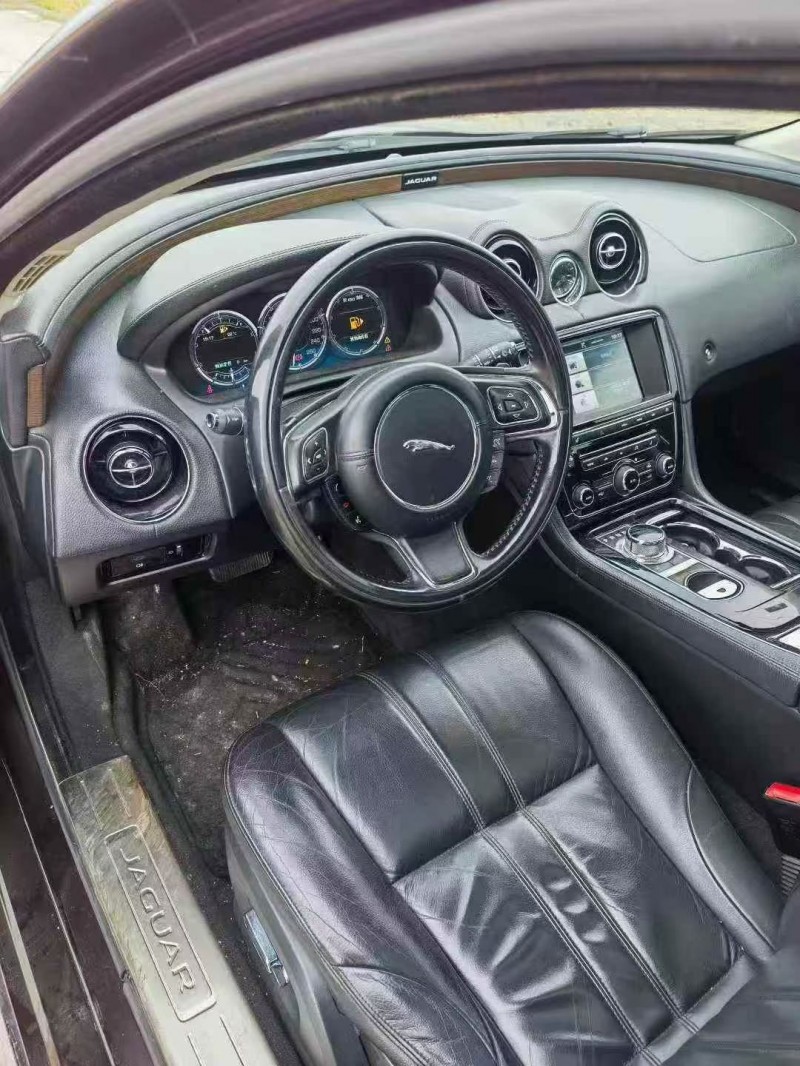 14年温州捷豹XJL