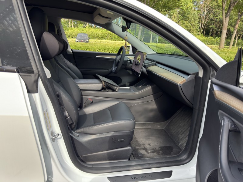 23年盐城特斯拉MODEL Y