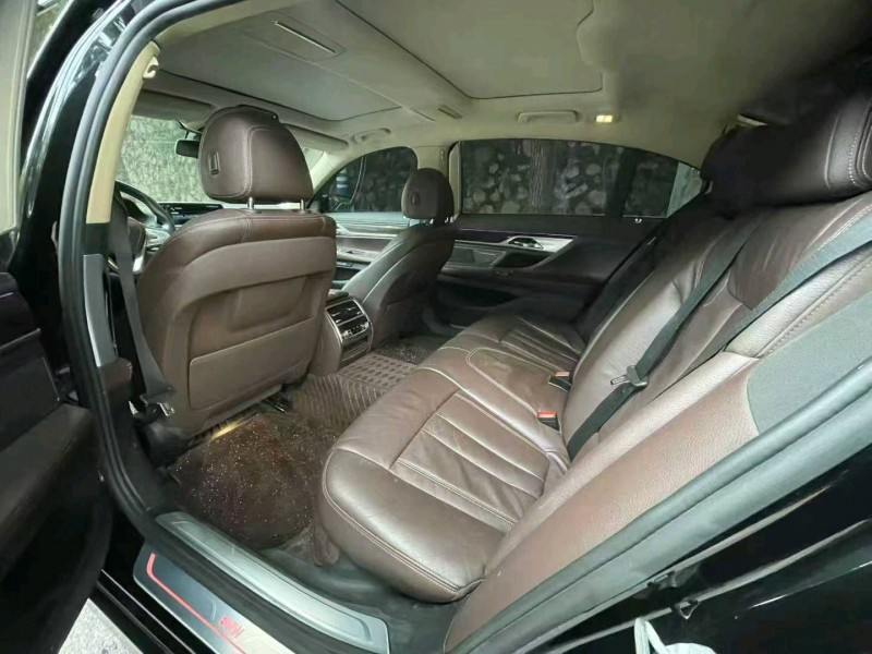 16年湘潭宝马7系