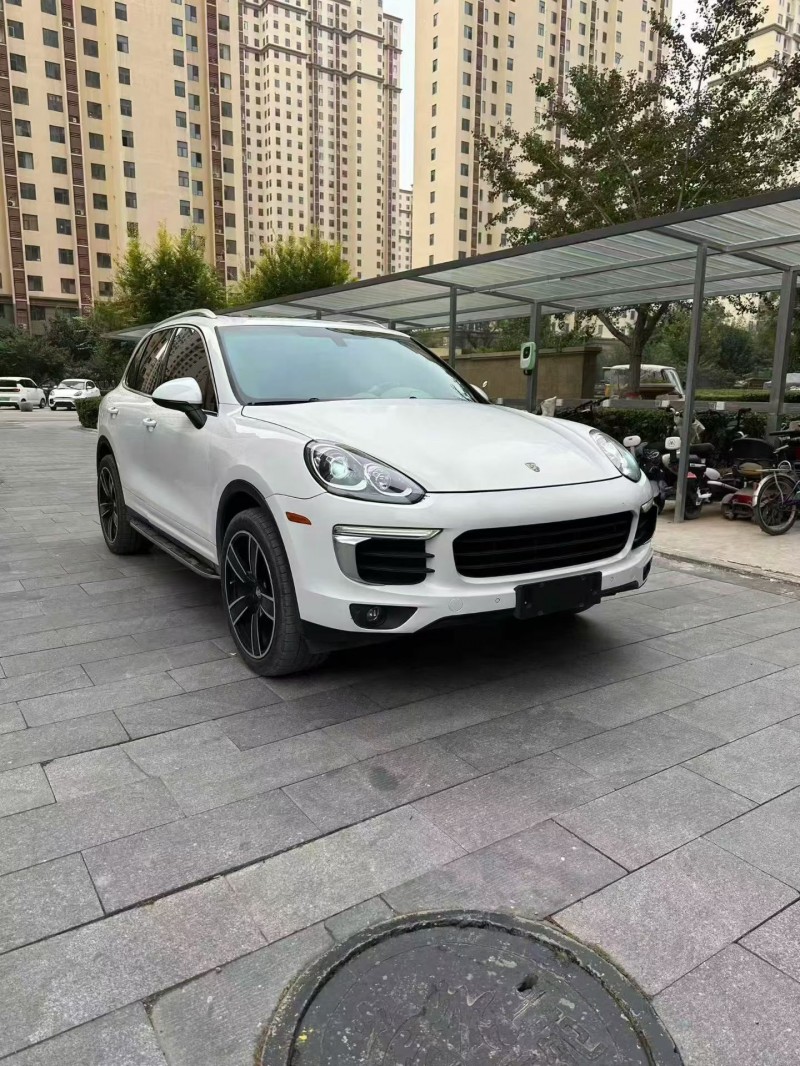 15年邯郸保时捷卡宴