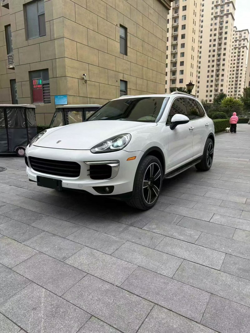 15年邯郸保时捷卡宴