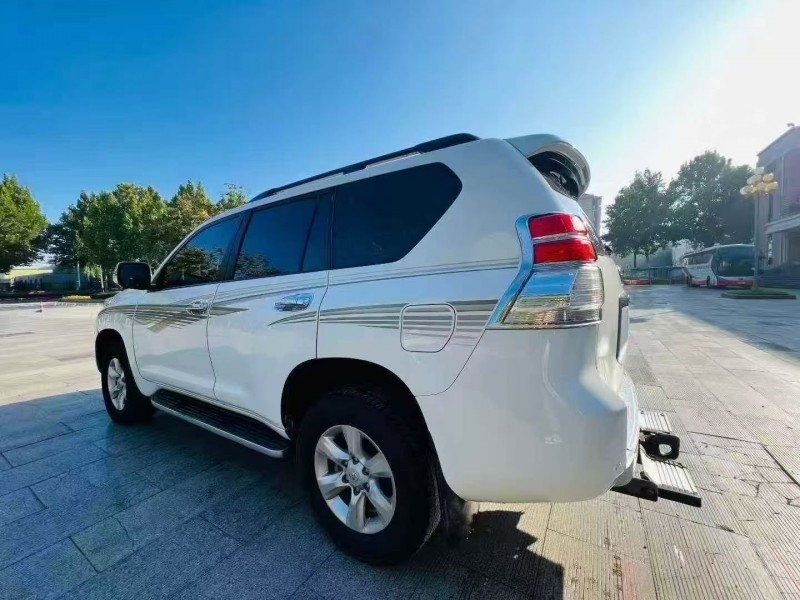 12年泰安丰田普拉多